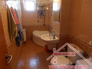 VAND  APARTAMENT 2 CAMERE,   69mp  ZONA CALEA DUMBRAVII