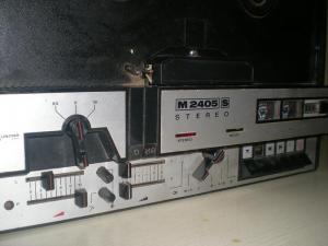 magnetofon M2405S