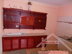 INCHIRIEZ SPATIU BIROURI ,   40 mp ,  ZONA VASILE AARON