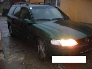 vand urgent opel vectra b combi