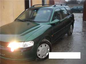 vand urgent opel vectra b combi