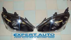 Faruri Honda Civic VII 2004