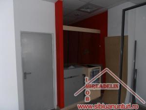 INCHIRIEZ SPATIU BIROURI ,   100 mp,   ZONA GARII