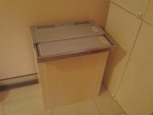 Mobila bucatarie IKEA + incorporabile WHIRLPOOL