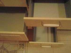 Mobila bucatarie IKEA + incorporabile WHIRLPOOL