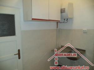 VAND  GARSONIERA  LA CASA,   ULTRACENTRAL,   38mp