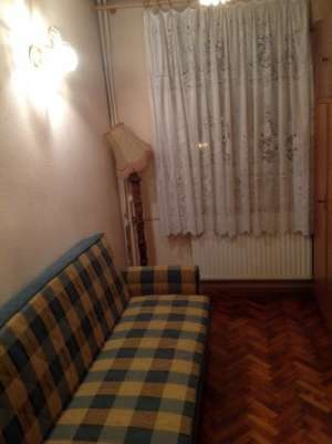 V�nzare apartament 3 camere