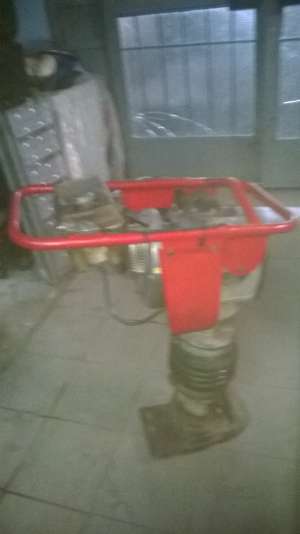 VAND MAI COMPACTOR