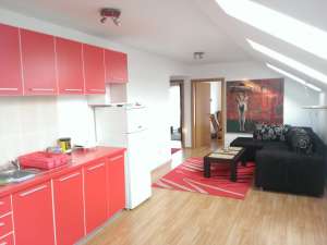 Inchiriez apartament 2 camere in Floresti