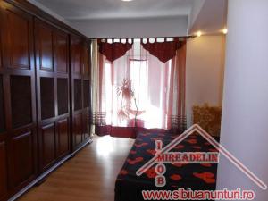 INCHIRIEZ APARTAMENT 3 CAMERE,  LUX,  Calea Dumbravii