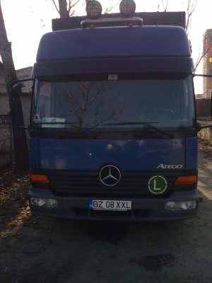 vand camion Mercedes Atego de 7,  5 to cu cabina dubla an fab 2004,  sau schimb cu duba de 3,  5 to