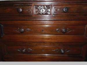 COMODA HENRI II CU PLACA DE MARMURA