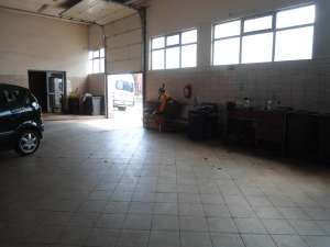 VAND HALA IN CLUJ NAPOCA 524 MP DIN CARE TEREN 83MP RESTUL COMPUS DIN HALA VESTIAR SALA DE ASTEPTARE