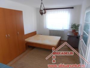 INCHIRIEZ APARTAMENT 2 CAMERE ,  ZONA STRAND II
