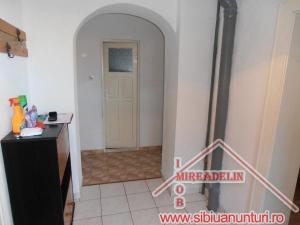 INCHIRIEZ APARTAMENT 2 CAMERE ,  ZONA STRAND II