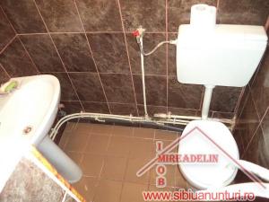 INCHIRIEZ APARTAMENT 3 CAMERE ,  68 mp,  MIHAI VITEAZU