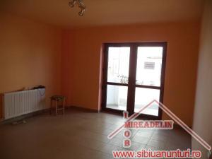 INCHIRIEZ APARTAMENT 2 CAMERE,  ZONA KAUFLAND