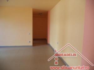 INCHIRIEZ APARTAMENT 2 CAMERE,  ZONA KAUFLAND