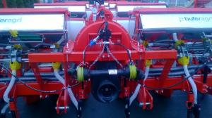 Semanatoare 6 randuri + fertilizare