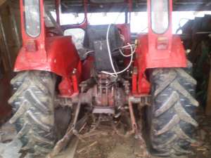 Tractor Massey Fergunson