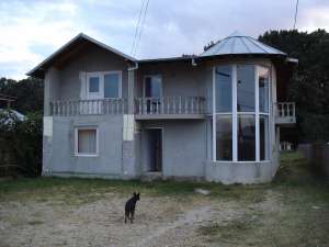 Vand/Inchiriez casa in Batesti-Brazi