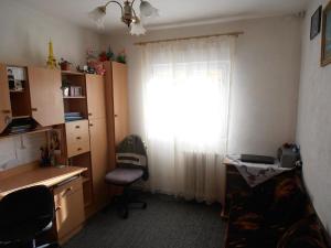 VAND APARTAMENT 2 CAMERE ,   ZONA VASILE AARON