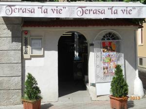 oferta vanzare spatiu comercial M.Weiss