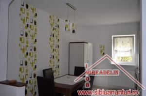 INCHIRIEZ APARTAMENT 3 CAMERE,   LUX,   STRAND