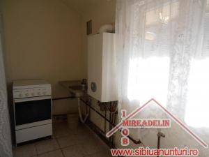 INCHIRIEZ APARTAMENT LA CASA,   2 CAMERE ,   TURNISOR