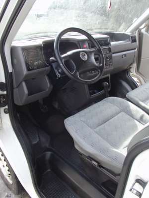 Transport persoane cu microbuz 8+1 Bucuresti oriunde in tara la cel mi bun pret