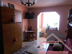 VAND GARSONIERA ,   IN ZONA VASILE AARON