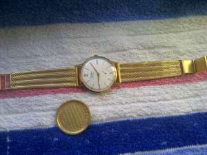 Vand ceas de aur