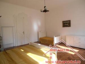 INCHIRIEZ APARTAMENT 2 CAMERE,   LA CASA,   CENTRAL