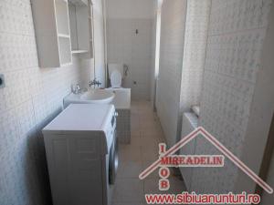 INCHIRIEZ APARTAMENT 2 CAMERE,   LA CASA,   CENTRAL