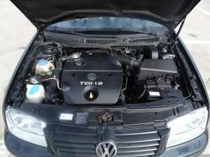 Vand Vw Bora berlina 1.9 TDI 90 CP ALH 2950 E neg.