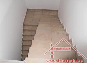INCHIRIEZ SPATIU BIROURI ,  16 mp,  ZONA CALEA DUMBRAVII