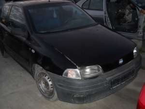Dezmembrez Fiat Punto 1.2i