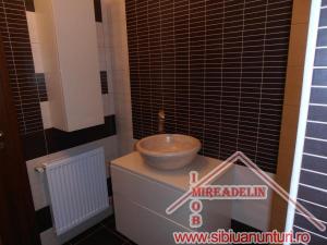 INCHIRIEZ APARTAMENT 2 CAMERE,  MODERN,  STRAND