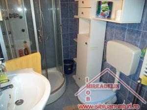 VAND APARTAMENT 4 CAMERE,   SOSEAUA ALBA IULIA