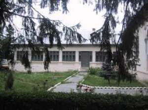 CASA URZICENI TIP CONAC CU 9550 MP TEREN