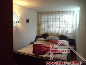 VAND CASA 11 CAMERE,  COMPLEX ALBA IULIA