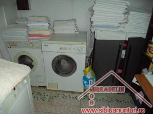 VAND CASA 11 CAMERE,  COMPLEX ALBA IULIA