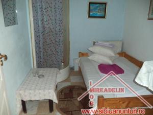 VAND CASA 11 CAMERE,  COMPLEX ALBA IULIA