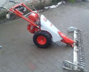 MOTOCOSITOARE MF70