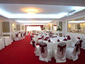 Oferta 8 Martie 2014 Trattoria Vivaldi - Plaza Ballroom