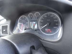 vand/schimb peugeot 307 2003