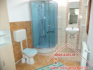 INCHIRIEZ APARTAMENT 2 CAMERE,  94 mp,  STRAND II