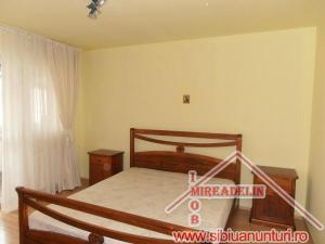 INCHIRIEZ APARTAMENT 2 CAMERE,  ZONA CALEA POPLACII