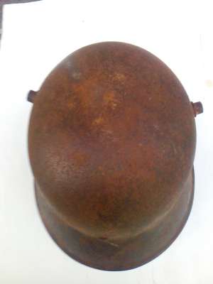 casca militara germana Stahlhelm m18 in stare foarte buna nereconditionata neavariata.