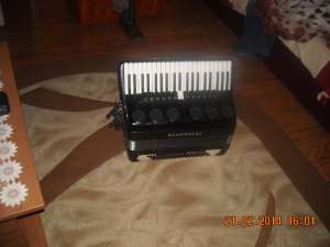 Vind Acordeon marca Scandalli, 120 basi